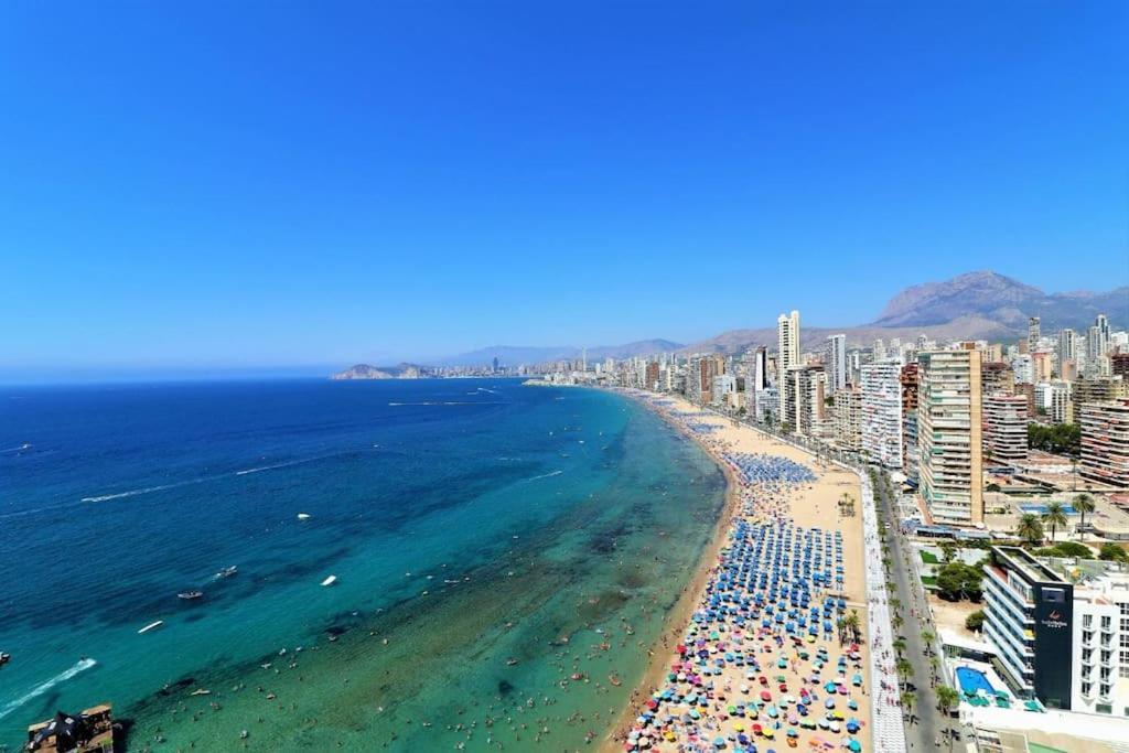 Luxurious 2-Bedroom Apt With Stunning Views, 1St Line On Levante Beach, Benidorm Exterior photo