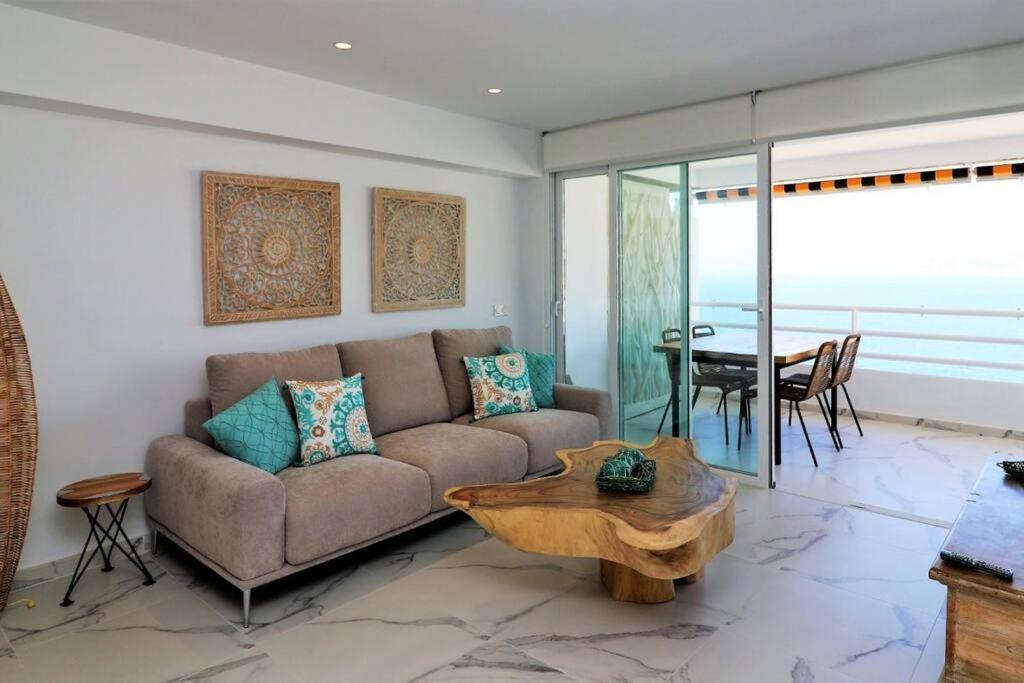 Luxurious 2-Bedroom Apt With Stunning Views, 1St Line On Levante Beach, Benidorm Exterior photo