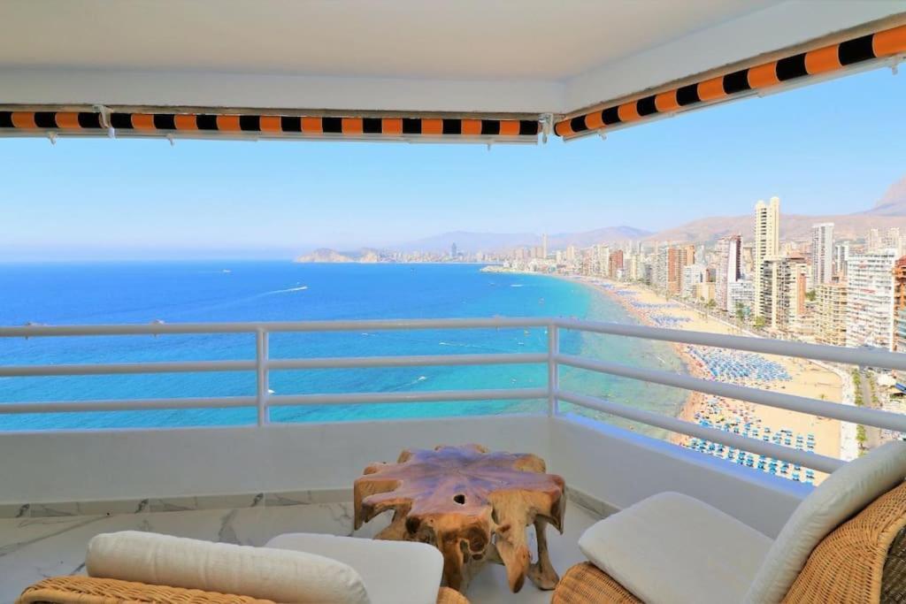 Luxurious 2-Bedroom Apt With Stunning Views, 1St Line On Levante Beach, Benidorm Exterior photo